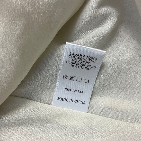 Peach Ruffle Off Shoulder Peplum Bow Blouse Womens Small Cream Coquette Romantic - Picture 6 of 8